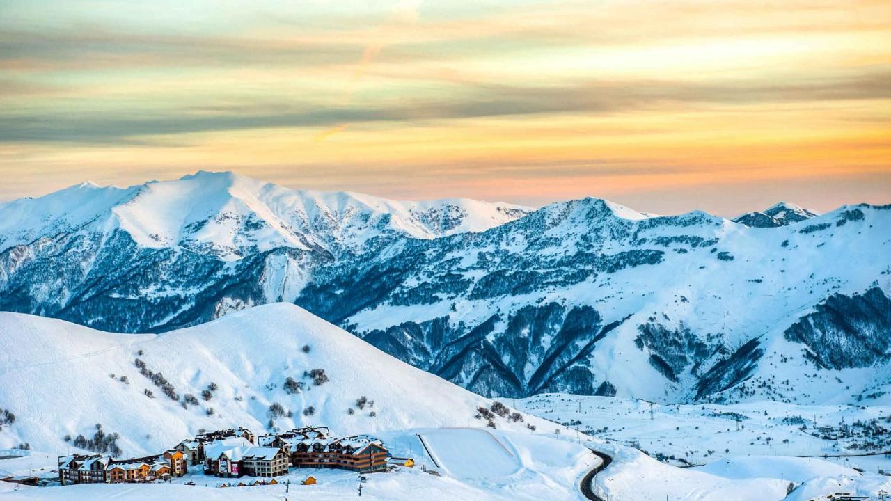 New Gudauri Redco Twins-Premium Mountain Apartment Close The Gondola Lift Exterior photo